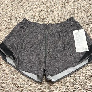 NWT lululemon hotty hot shirt 4” lined